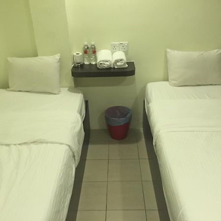 Desa House Hotel Kepong Exterior foto