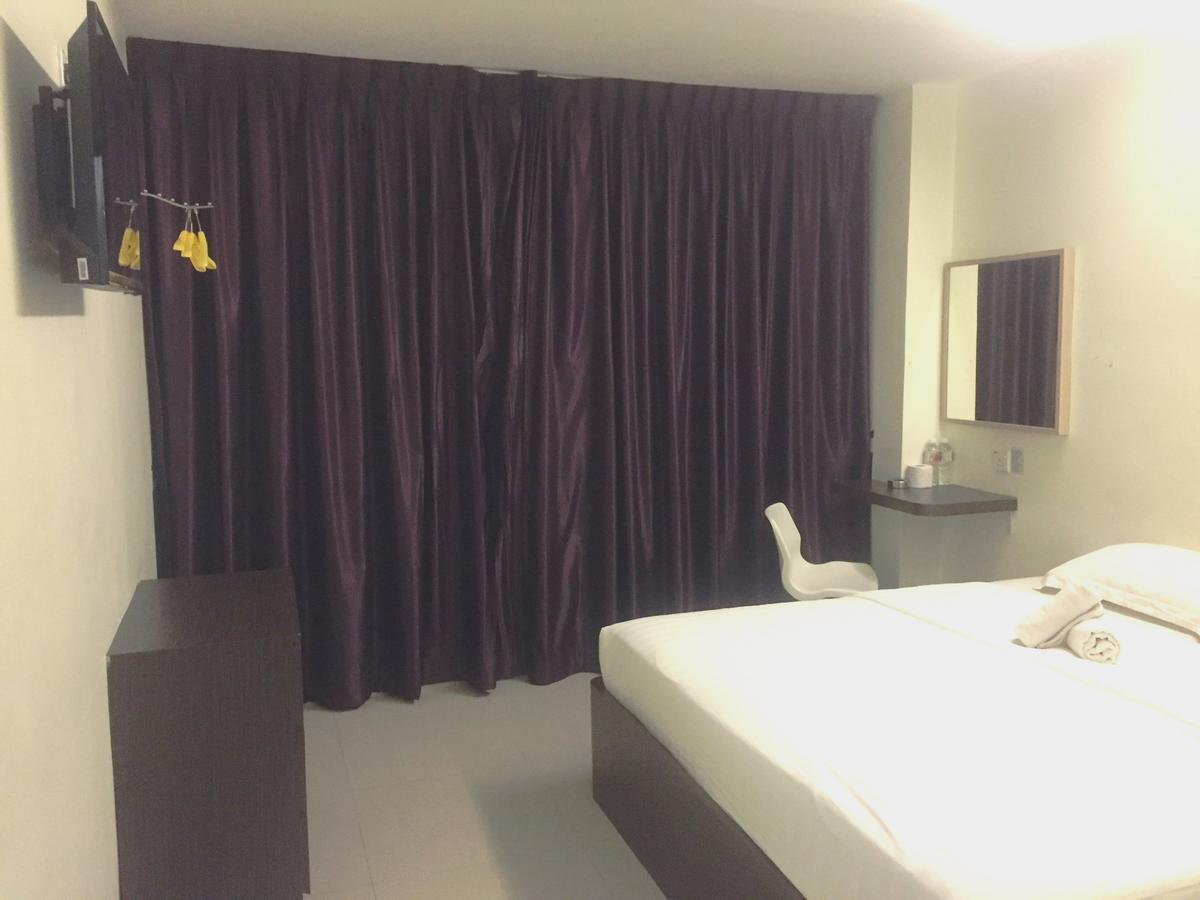 Desa House Hotel Kepong Exterior foto