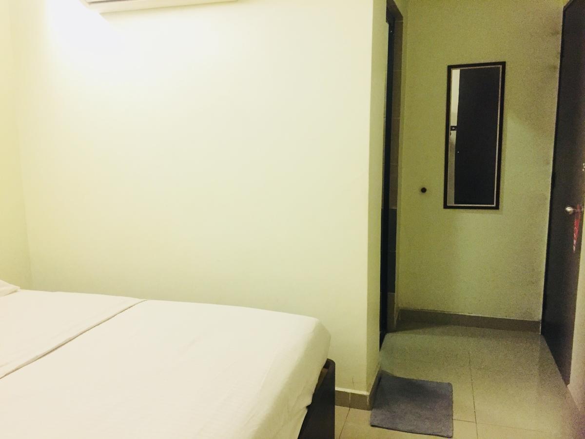 Desa House Hotel Kepong Exterior foto