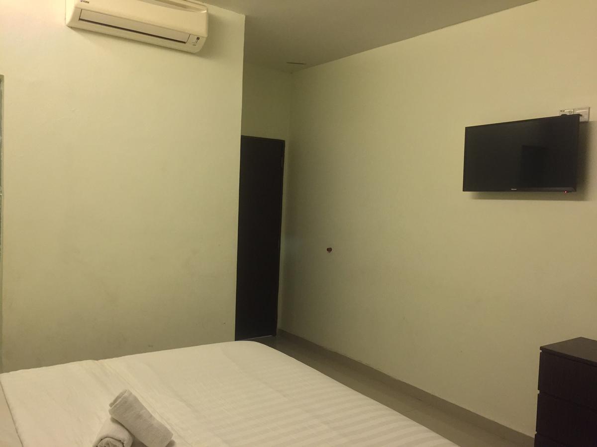 Desa House Hotel Kepong Exterior foto