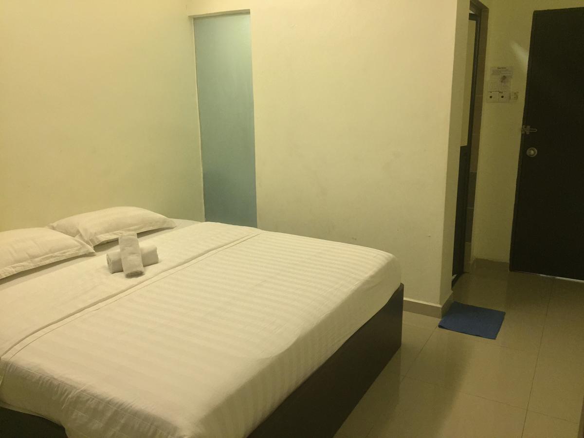Desa House Hotel Kepong Exterior foto