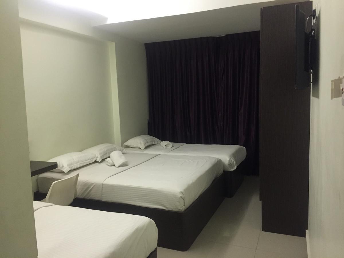 Desa House Hotel Kepong Exterior foto