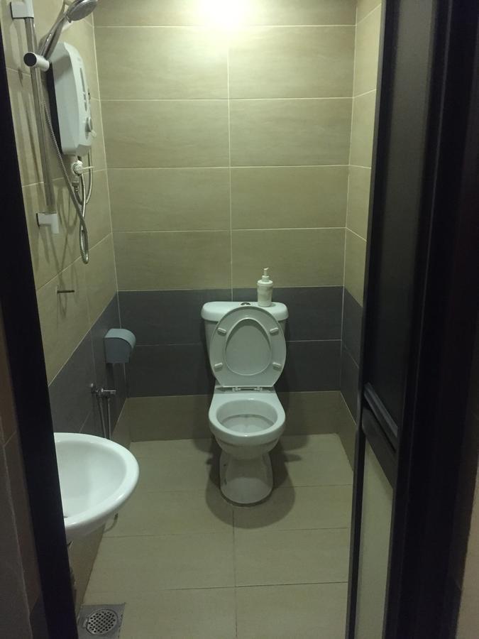 Desa House Hotel Kepong Exterior foto