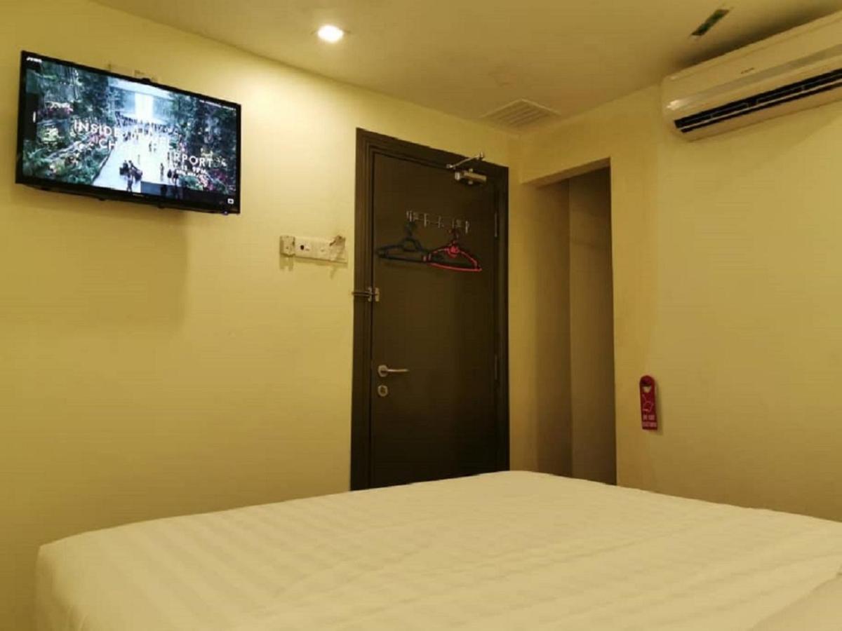 Desa House Hotel Kepong Exterior foto